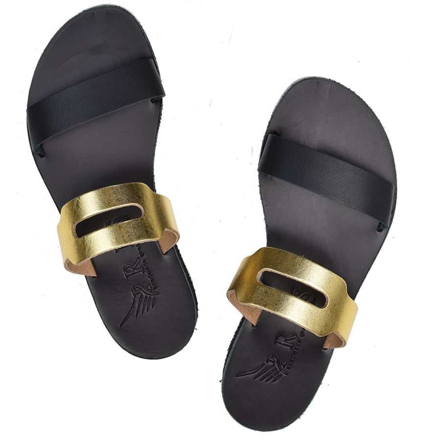 Δερμάτινη μαύρη σαγιονάρα Iris Sandals IR20/21